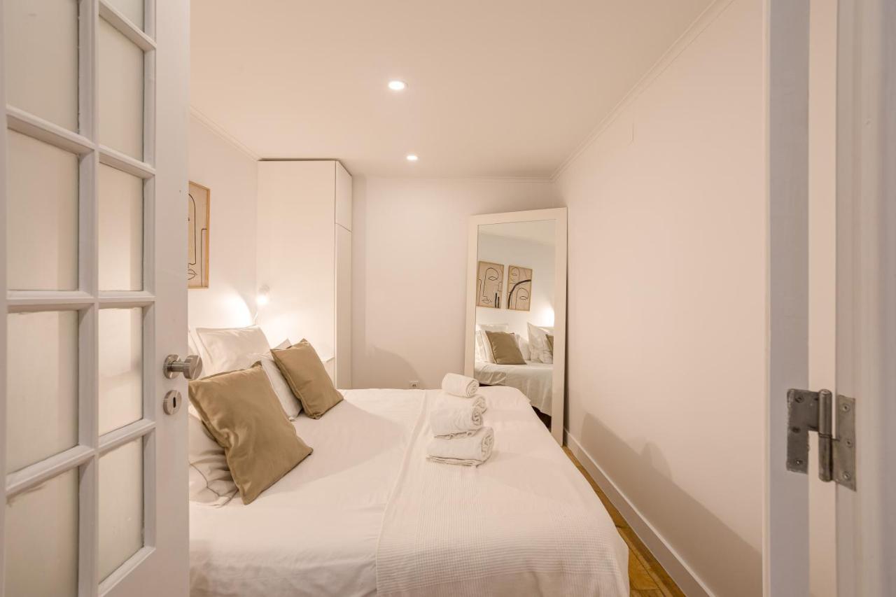 Alfama Chic Penabuquel Apartment Lisboa Екстериор снимка